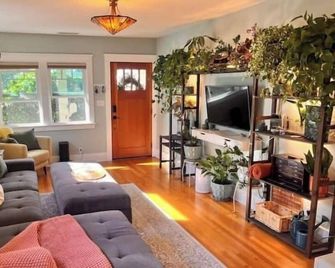 Urban Greenhouse - San Diego - Wohnzimmer