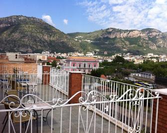 Hotel Cosmomare - Piano di Sorrento - Balkong