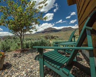 Cozy Guest House on the Road to Yellowstone! - Wapiti - Balcón