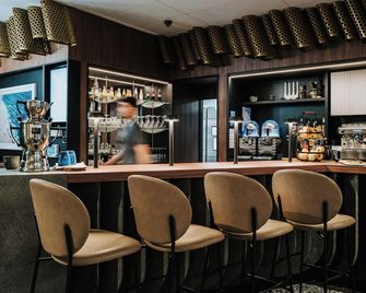 Mercure Brest Centre Port - Brest - Bar