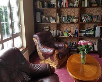 Dergfield House - Ballybofey - Living room