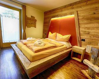Flat Mont dala Nef - Baita Cusini with Mountain View, Spa Area & Wi-Fi - 利維尼奧 - 臥室