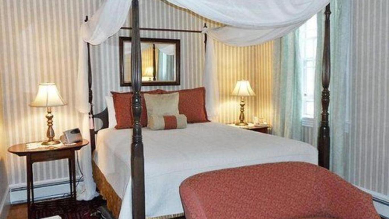 Hillsdale House Inn