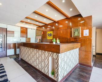 Fabhotel Shreyas Shack - Chandapura - Front desk