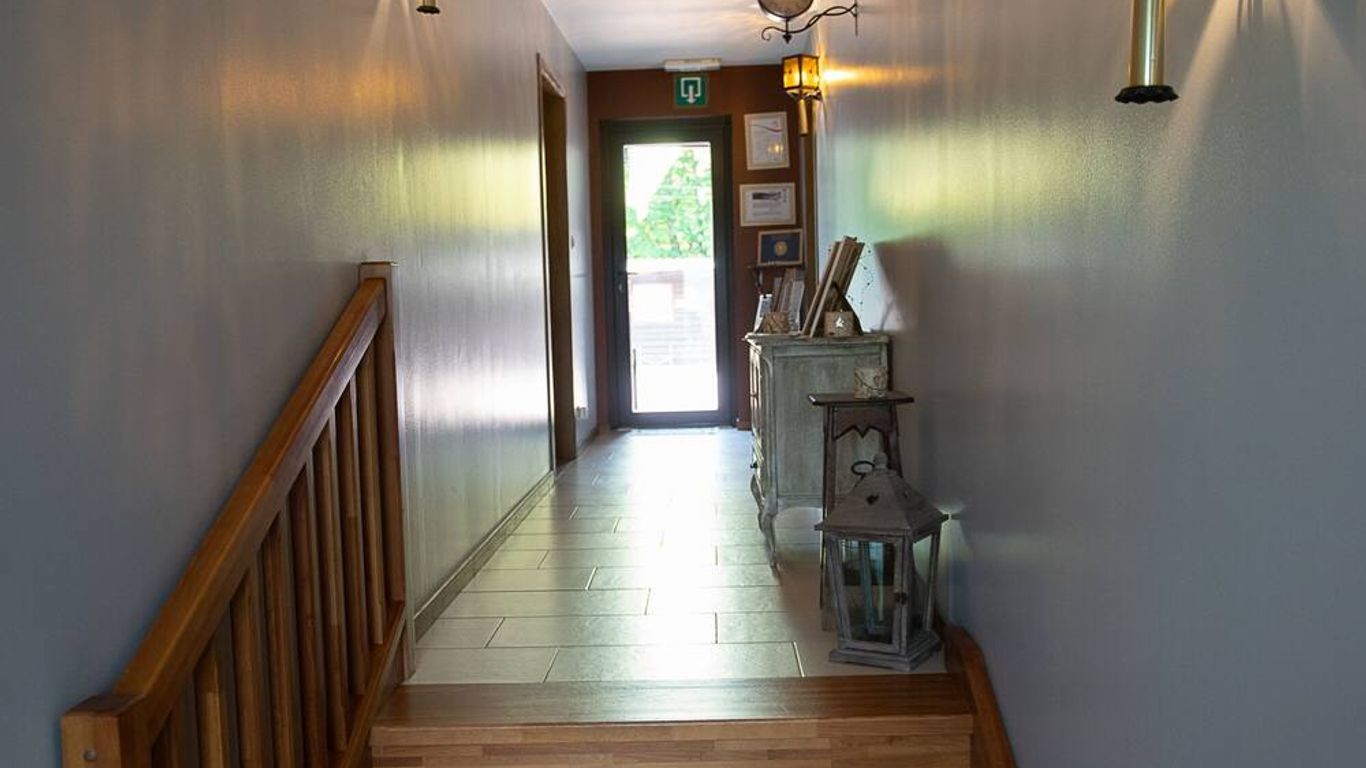 Guest house Western-city