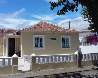 Hospedaria Isaias - Angra do Heroísmo - Building