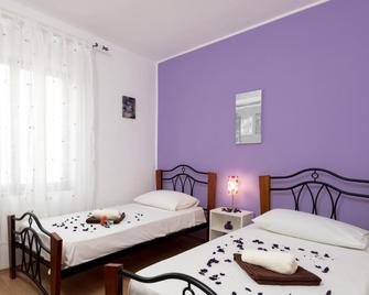 Apartments Lucija - Trogir - Bedroom