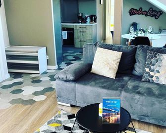 Modern Living - Huningue - Sala de estar