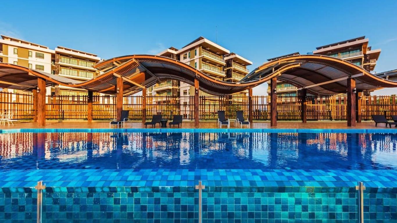 Chalong Miracle Lakeview