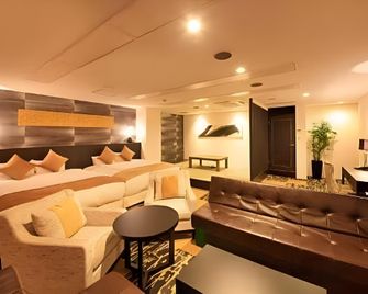 Centurion Hotel Villa Suite Fukui Ekimae - Fukui - Lounge