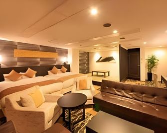Centurion Hotel Villa Suite Fukui Ekimae - Fukui - Lounge