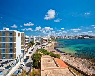 Ryans Ibiza Apartments - Only Adults - Ibiza - Outdoors view