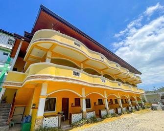 Delgados Resort Puerto Galera powered by Cocotel - Puerto Galera - Bina