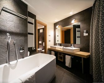 Boutique Exlusive B&B - Trento - Bathroom