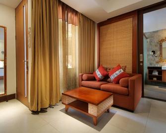 Rama Garden Hotel - Kuta - Wohnzimmer