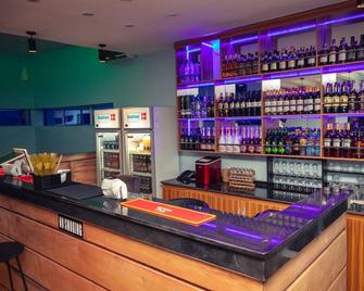 Beniks courtyard Hotel - Ilorin - Bar