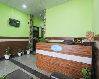 Capital O A-one - Manesar - Front desk