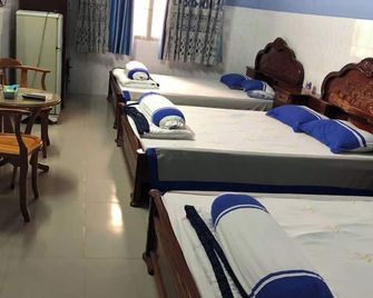 Hong Thanh Hotel Tien Giang - Go Cong - Habitación