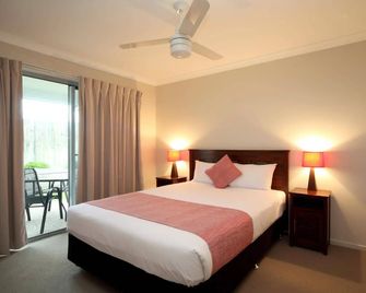 Direct Collective - Villas on Rivergum - Emerald