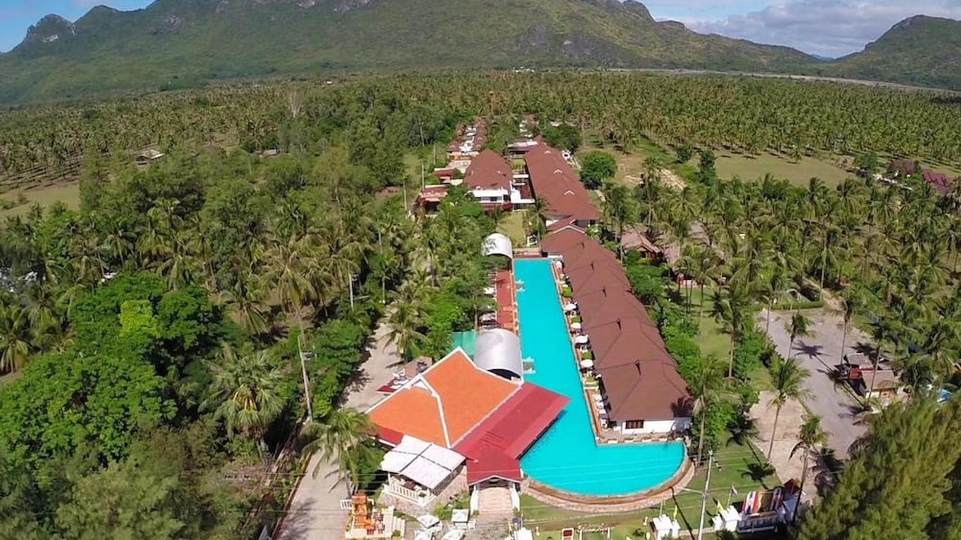 The Privacy Beach Resort & Spa
