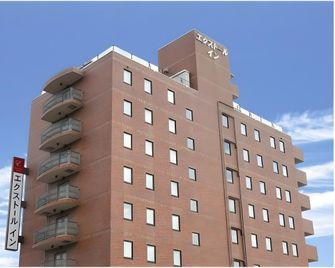 歌頌熊本銀座通旅館 - 熊本 - 建築