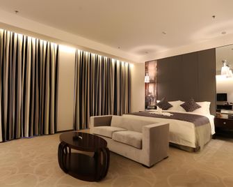 Dandong Venice Jianguo Hotel - Dandong - Bedroom