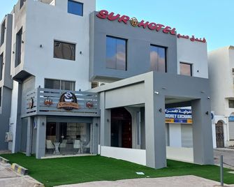 Sur Hotel - Sur - Building