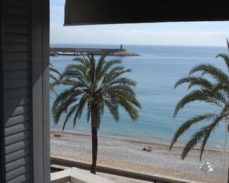 The Beach House Studios & Suites - Javea - Balkón