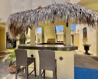 Rosarito Puerto Nuevo Surf 1BR casita and pool - Puerto Nuevo - Patio