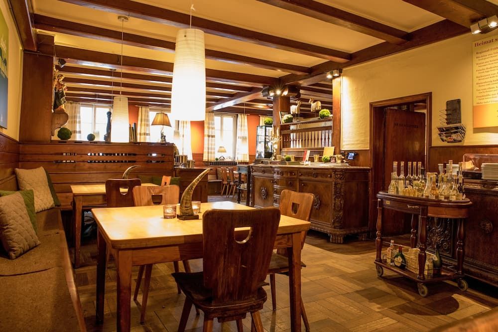 Boutique Hotel & Bio Wirtshaus Schwarzer Bock - Ansbach - Restaurace