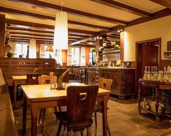 Boutique Hotel & Bio Wirtshaus Schwarzer Bock - Ansbach - Restaurace