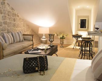 سانت جوزيفز - دوبروفنيك - غرفة معيشة