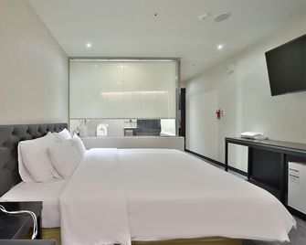 Busan Platinum Hotel Nampo - Busan - Bedroom