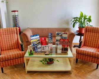 Hostal Luis XV - Madrid - Living room
