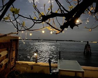 كازا سولا لاغونا - البندقية - مبنى