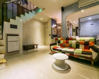 Hotel Zara - Changwon - Lobby