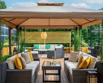 Novotel Budapest City & Budapest Congress Center - Budapest - Patio