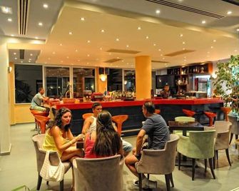Meropi Hotel & Apartments - Mália