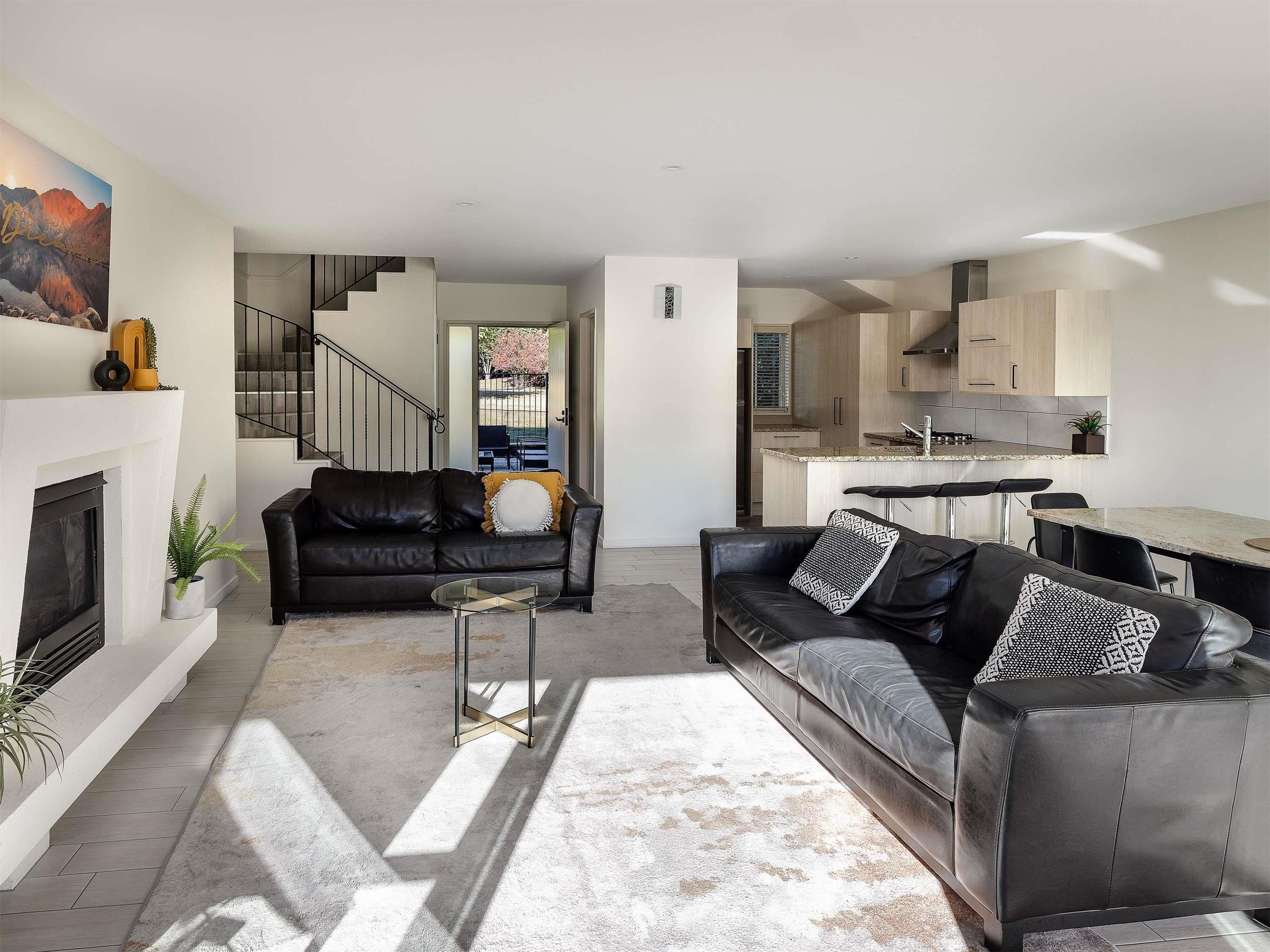 مانترا ليك تيكابو