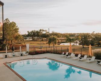 Gulf Hills Hotel & Conference Center - Ocean Springs - Басейн