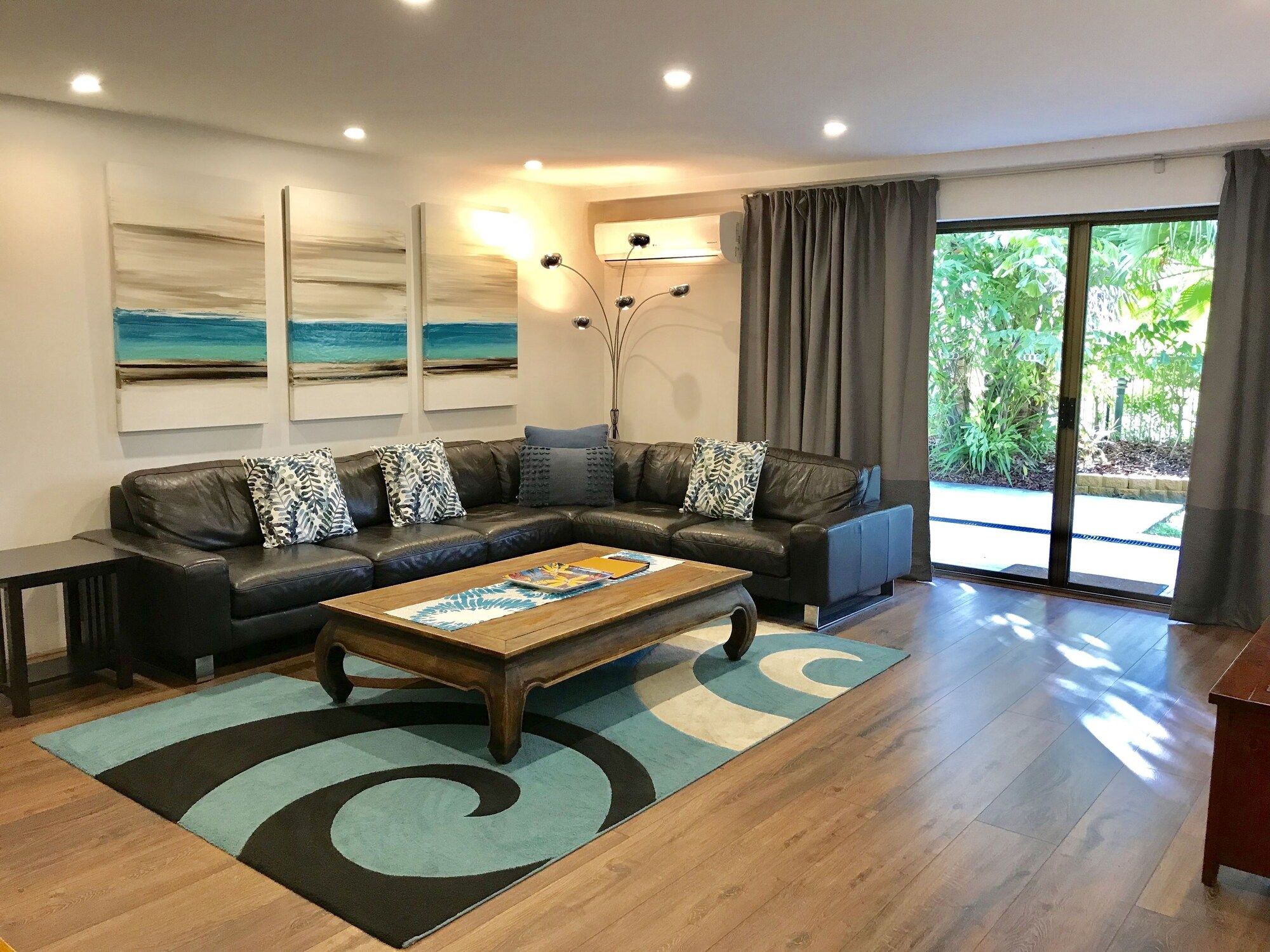 Noosa Boutique Apartments & Elkhorn Villas - Noosa Heads - Sala de estar