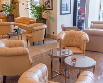 Port Palace - Monaco - טרקלין