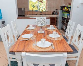 Ndoto apartment 2 - Mombasa - Dining room