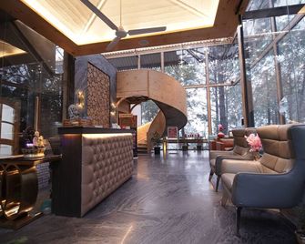Kasauli Hills Resort - Kasauli - Lobby