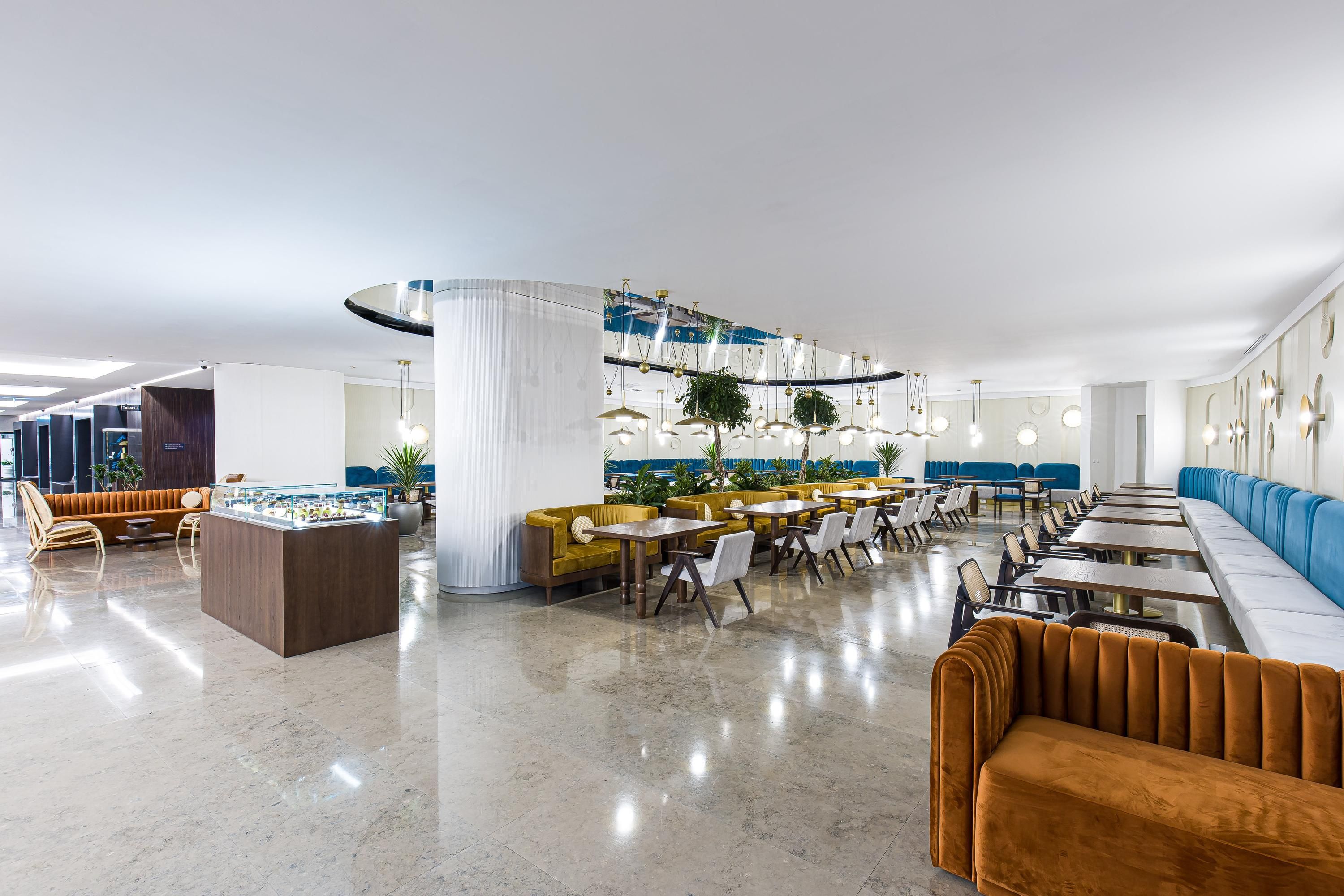 Crowne Plaza Belgrade - בלגרד - מסעדה