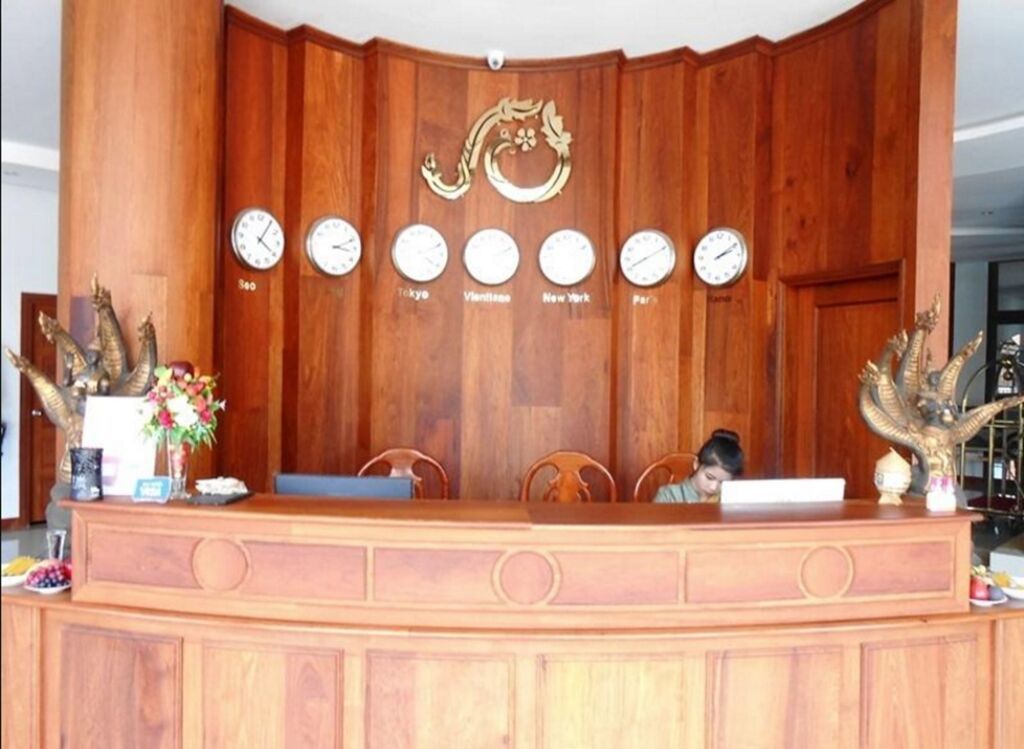 Phonethip Plaza Hotel