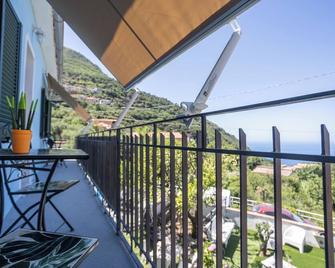 B&B La Casa di Carolina - Maratea - Balcón