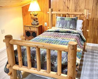 Cherry Spring Cabin House - Coudersport - Habitación
