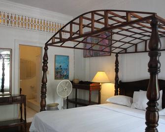 Hotel Florita - Jacmel - Bedroom