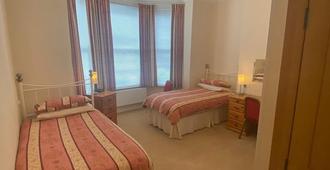 Landguard Lodge - Southampton - Bedroom